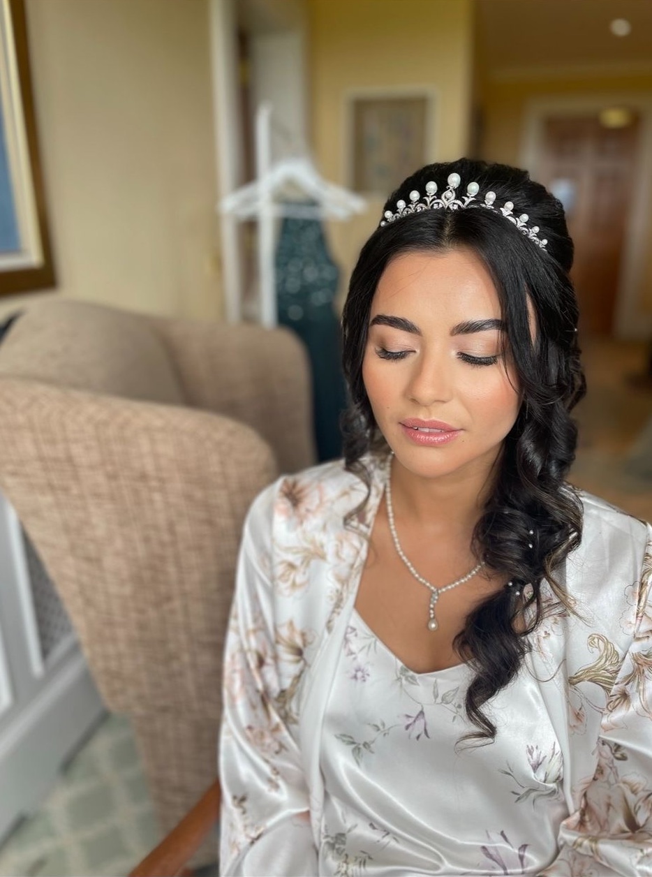 Glasgow wedding makeup - romantic soft glam